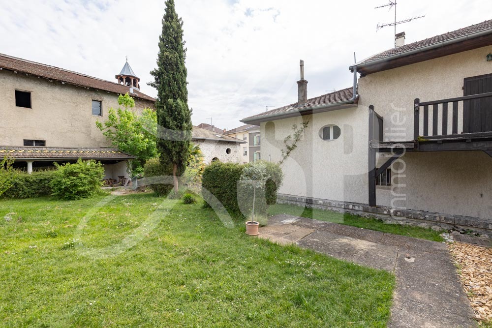 Maison à vendre<br>9 pi&egrave;ces