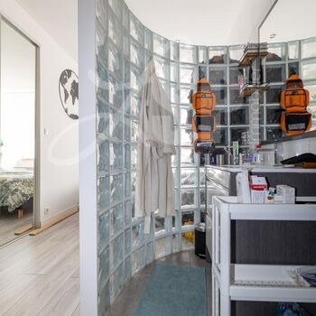 Appartement T2 - Terrasse centre ville : Appartement T2 - Terrasse centre ville