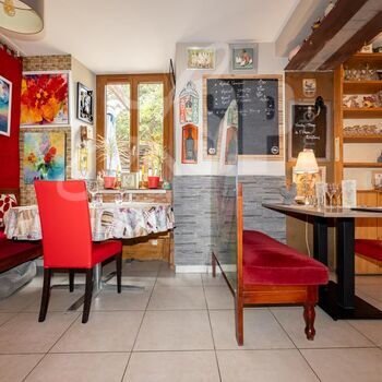 Restaurant + Appartement : Restaurant + Appartement