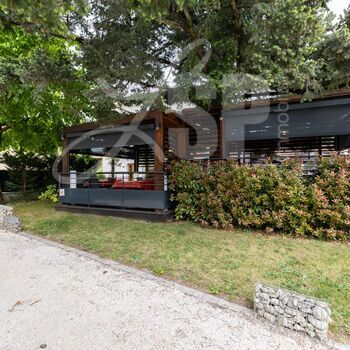 Restaurant + Appartement : Restaurant + Appartement