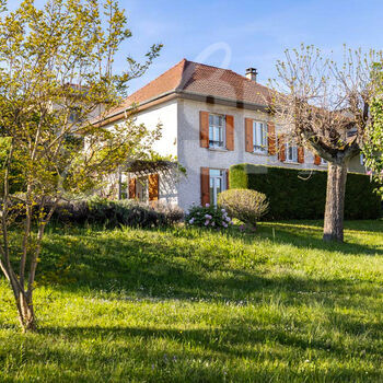 Maison T5 avec petite dépendance
