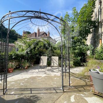 Appartement T4 avec terrasses et jardin : Appartement T4 avec terrasses et jardin