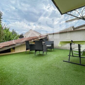 Appartement T2 - Terrasse centre ville : Appartement T2 - Terrasse centre ville
